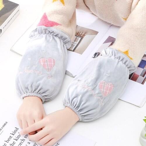 Cute Small Fresh Love Black Short Sleeve Adult Girl Child Autumn Winter Office Antifouling Warm Sleeve