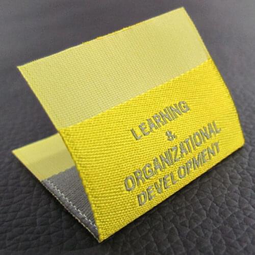 Custom clothing label/tag printing OEM Garment labels customized brand name and logo for woven/printed labels for clothes