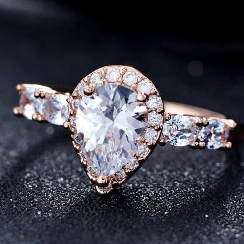 Hot Selling European and American Luxury Fashion Ladies Rose Gold Drop-shaped Inlaid Engagement Ring Whole Sale Rings