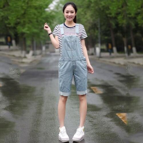 2019 New Modis Denim Bib Women Loose Casual Light Summer Suspenders / Thin Section Five-point Shorts Ladies jeans