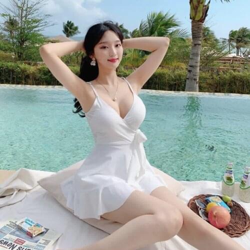Womens Swimwear 2021 New Japanese and Korean Style Conservative Cover Belly Skirt Siame Bathinse Hot Spring Bathing Suit Female