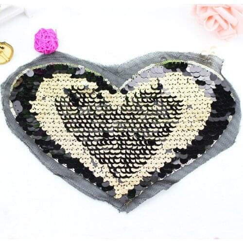10pcs Sequin heart Patch For Clothing Embroidery Sew On Patches Kid Jacket Jeans Blouse Toppe Garment Applique Badge parches