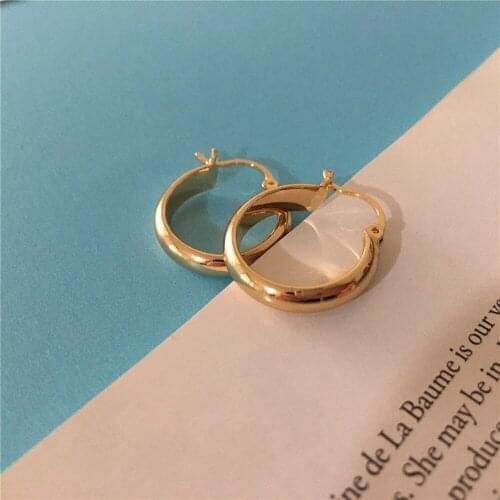 Classic Gold Color Plating 4.5mm Width 23mm Diameter Plain Copper Hoop Earrings For Women Girl Daily Office Party Decoration