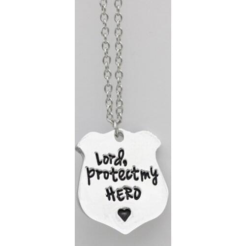 10PCS Fashion Letter Inspirational Necklace lord protect my herd Shield Pendant Necklace Jewelry For Women Men Accessories