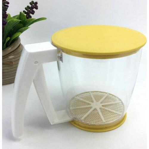 1pcs Hand-held Flour Sieve Fine Mesh Sugar Filter Manual Icing Sugar Powder Strainer Kitchen Gadget Pastry Tools Baking Tools
