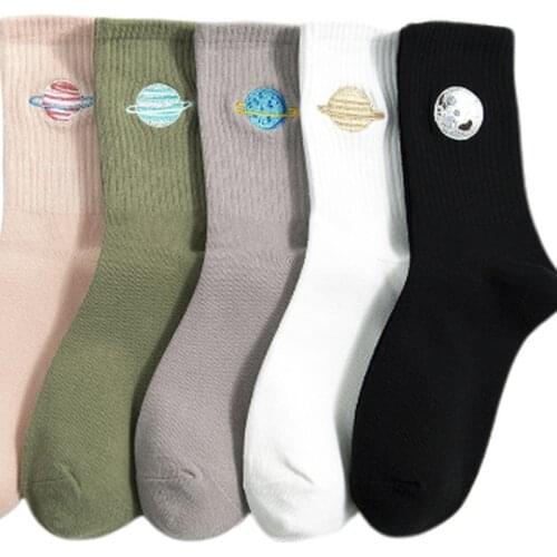 5 pairs of cute Japanese Harajuku female socks Planet Velcro array embroidery socks Korean female cute girl socks gift