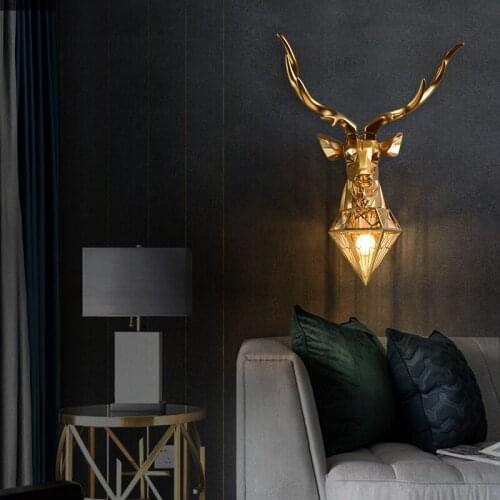 Nordic Luxury Creative Resin Antler Wall Lamp American Retro Deer Wall Light Living Room Bedroom Bedside Lamp Lighting Luminaire