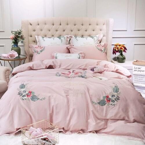 Egyptian Cotton Bedsheet set Quilt/Duvet cover Bed set Pillowcase exquisite Embroidery Luxury Bedding set Queen King size 4Piece