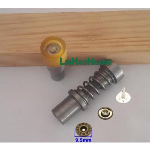 Maneuverable button mold. Metal latches installation tools Metal rivets.9.5mm with metal snaps. Press Mold Press Machine