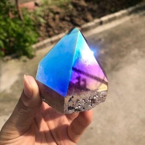 Natural gemstone titanium aura quartz crystals tower reiki healing tones for home decoration