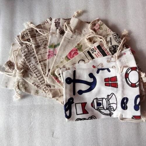 8pcs 10*15cm Cartoon printing multicolor Vintage Sack Burlap Gift Candy Bags Wedding Party Pouch Drawstring Jute Bag Supply