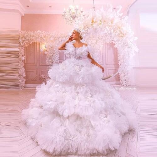 2021 New Designer Extr puffy Tulle Bridal Wedding Dresses Ball Gown Tiered Ruffles Plus Size Long Wedding Gowns Tiered