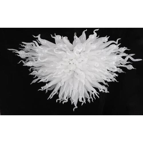 New Design Modern Ball Shape Glass Chandelier White Color Style Wedding Decorative Chandelier