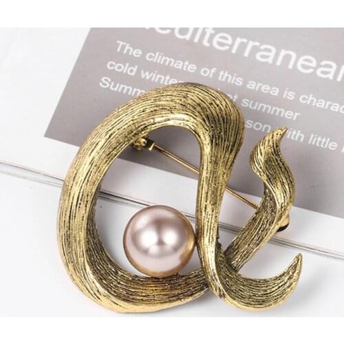 Vintage Original Pearl Brooches For Men 2019 Simple Metal Fish Brooch Pins Women Brincos Jewelry Wholesale