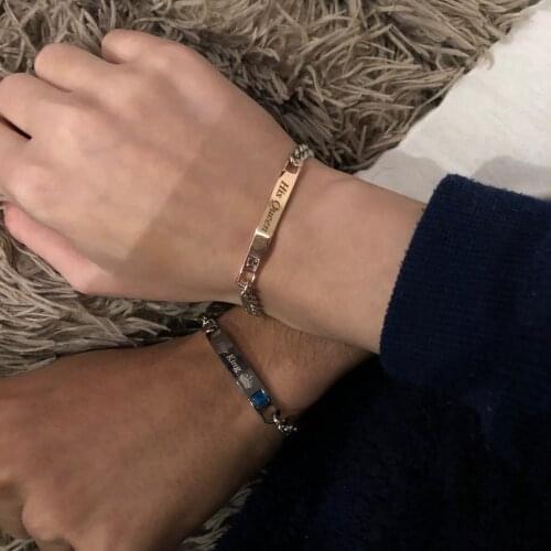 Aprilwell 2 PCs Queen And King Letter Couple Bracelet Sets For Women Gothic Cuff Wrist Chain Gold Black Armband Y2k Jewelry