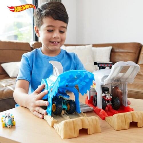 Original 1:64 Hot Wheels Monster Trucks Metal Car Toy Hotwheels Giant Wheels Big Foot Collection Wild Collision Car Toys FYJ44