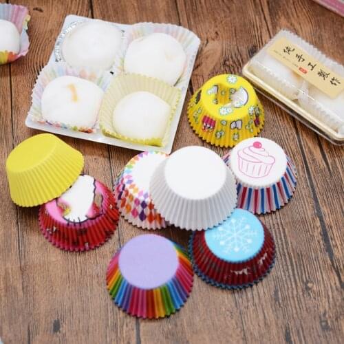 100pcs New 100Pcs/Lot Dotted Mini Paper Baking Cups Liner Muffin Cupcake Paper Cake Case Party Cake Decoration Dessert Tools