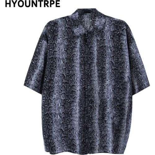 Men Hawaiian Beach Shirt Hip Hop Fashion Snake Print Harajuku Streetwear Shirt New Summer Short Sleeve Casual Tops Mens Shirts