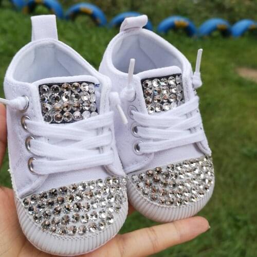 QYFLYXUE Handmade Pearl Diamond Baby Newborn princess shoes girl toddler boy soft cotton slip casual canvas girl party Sneakers