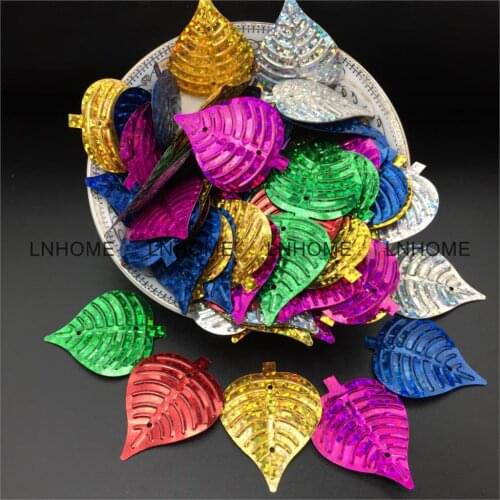 50g/lot PVC Large Leaf Sequins 30*35mm Sewing DIY Christmas Accessories For Crafts Leaves With 2 Holes Mix Laser Colors Confetti