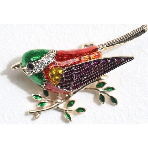 Exquisite Pin For Womens Cute Little Bird Four Color Brooch Party Office Clothes Scarf Buckle Garment Accessories Brooche Gift