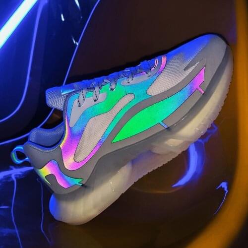 Men Casual Shoes High Quality Male Sneakers Colorful Laser Luminous Shoe Men Breathable Outdoor Trend Footwear Zapatillas Hombre