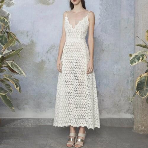 White summer dress 2021 new fashion lace hollow V-neck strap French long dress woman