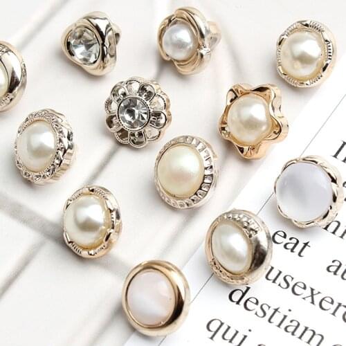 10PCS Shirt Cardigan Ladies Collar Decoration Hand-sewn Buttons High Fashion Shirt Buckle Round Pearl Button Accessoies