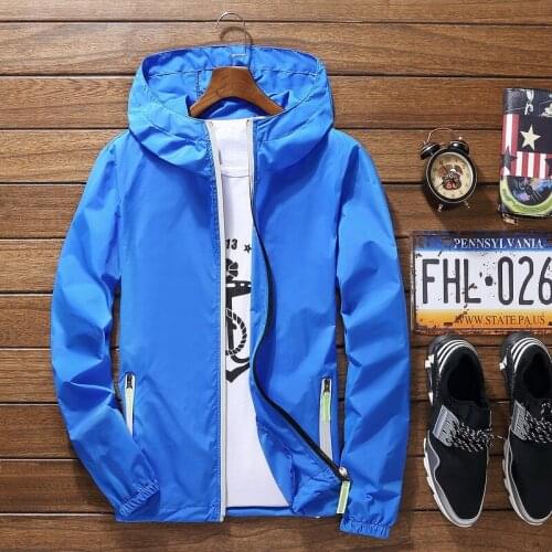 Plus Size 6XL 7XL Windbreaker Men Summer Dropshipper Reflective Jacket Hooded Thin Baseball Streetwear Mens Coats Sunscreen