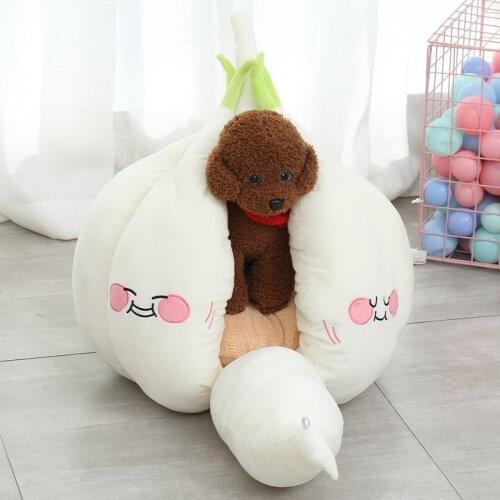 Funny Garlic Dog Bed Warm Pet Cat Cave Soft Comfortable Pet Nest Small Dog Kennel House For Plush Puppy Cartoon Thicken Pet Bed