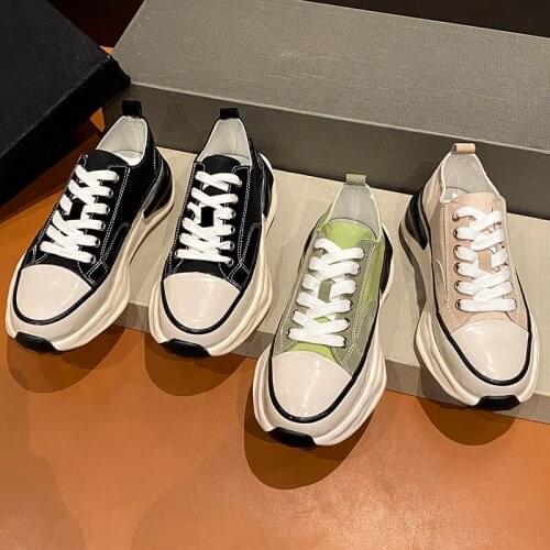 Large Size Thick-Soled Solid Color Lace-Up Ladies Casual Sports Shoes Spring And Autumn All-Match Fashion Student Running Shoes