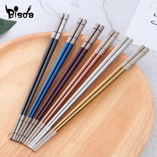 2 Pairs Chinese Chopsticks Korean Dinnerware Japanese Sushi Chopsticks Laser Engraver Metal Gold Chopstick Fashion Chop Sticks