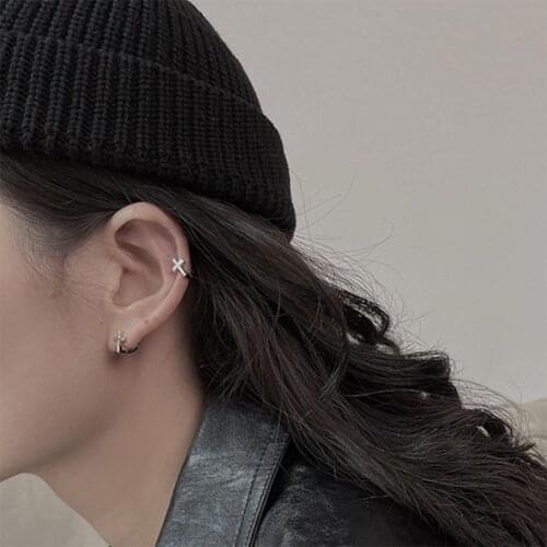 Cool Hiphop Cross Simple Huggie Fashion Circle Silver Color Hoop Earrings For Women Mens Trendy Luxury Jewelry Gifts SD2337