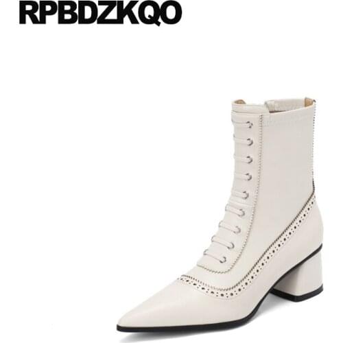 Zip Up High Quality Women Ankle Boots Medium Heel Plus Size 4 British Shoes Big Block Chunky Short Pointed Toe Brogue Beige Fall