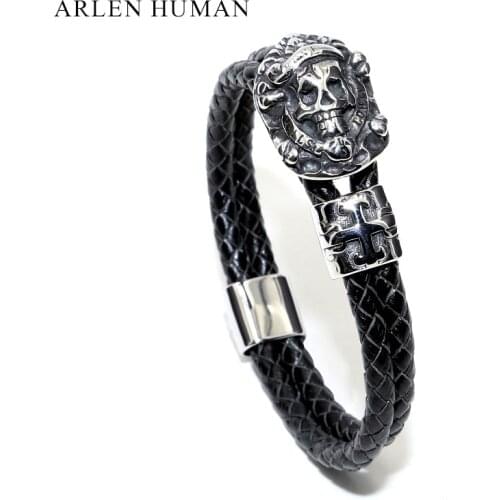 ARLEN HUMAN Bracelets With Charms