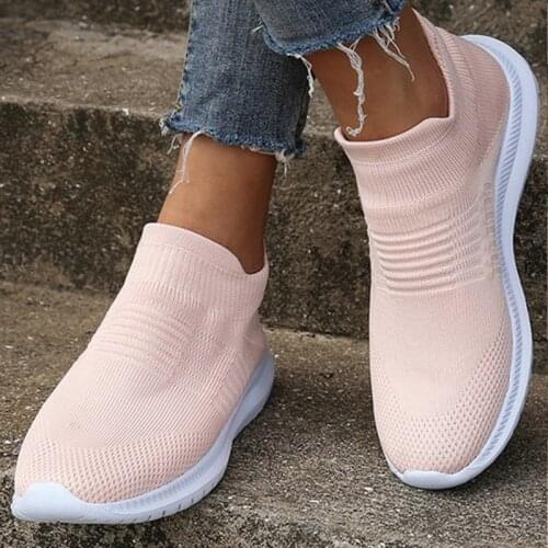 Lightweight And Breathable Mesh Sneakers Womens Casual Shoes Thick-soled Running Shoes 2021 Spring New Style