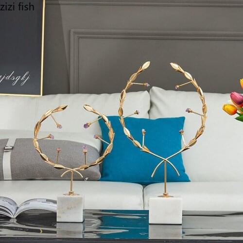 Golden Wreath Tabletop Ornaments Amethyst Embellishment Decorative Crafts Alloy Tree Branch Marble Base Home Decoration Modern