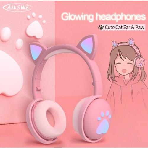 New head-mounted luminous bluetooth headset girls children cat ear wireless headset HIFI stereo bass 3.5 mm with microphone plug