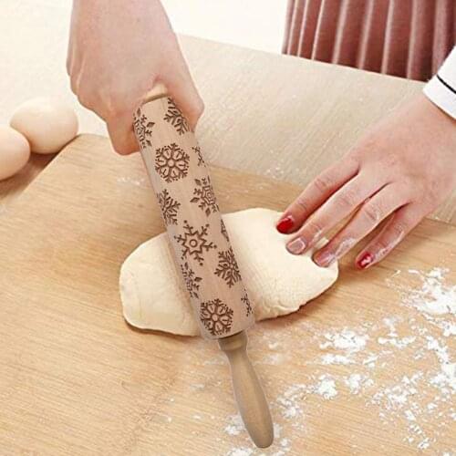 DIY Manual Christmas Embossing Rolling Pins Designe Patterns Wooden Roller Baking Embossed Cookies kitchen tools elk Snowflak