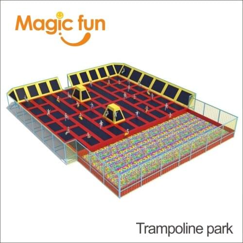 MAGIC FUN Customized Oval Water Trampoline Factory Children Bungee Jumping Equipment