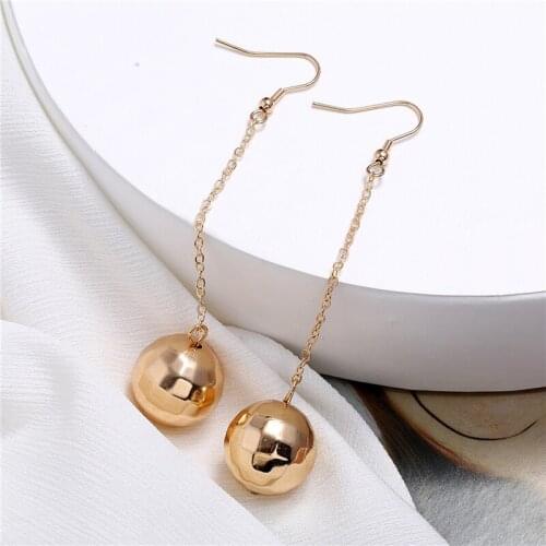 Fashion New Women Earrings Alloy Metal Texture Disco Ball Ladies Earrings Female Clothing Accessories