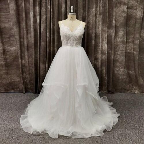 Modern Bride Princess Sweetheart Lace Bridal Dress Wedding Gown with Overskirt