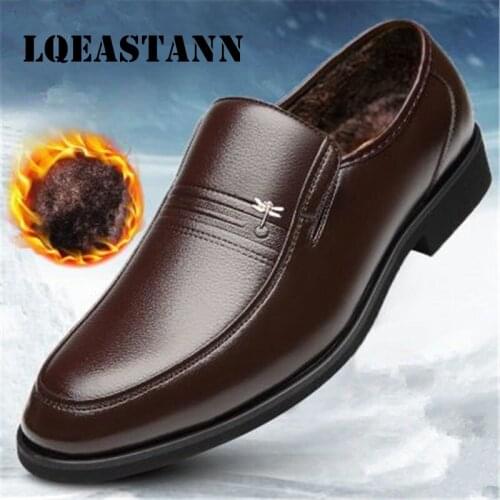 LQEASTANN New Autumn And Winter Mens Leather Business Casual Shoes Warm Black Velvet Oxford Shoes Hollow Breathable Dress Shoes