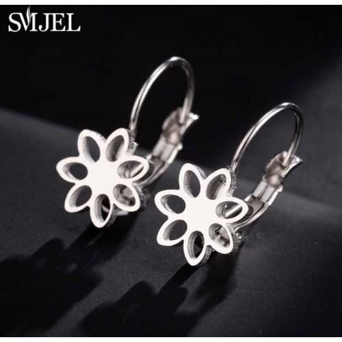 SMJEL Minimalist Hollow Daisy Flower Earrings for Women Girls Jewelry Stainless Steel Weddings Earings Penditentes Party Gifts