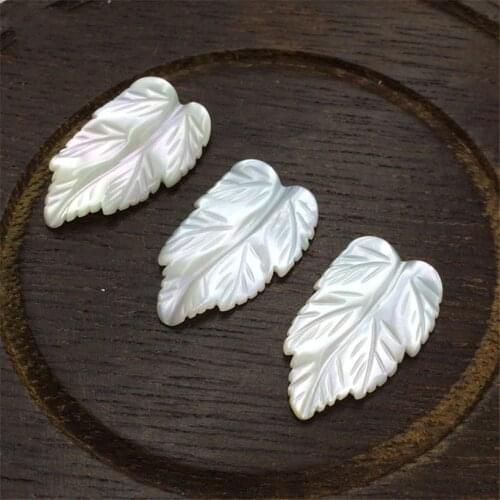 100PCS White Mother-Of-Pearl Shell leaves design Hot Jewelry pendant accessories