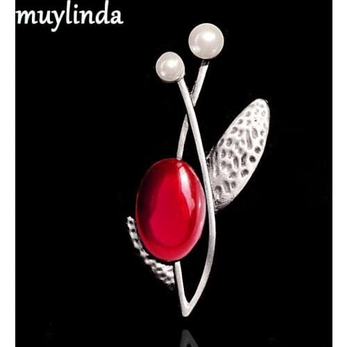 Muylinda Flower With Pearl Brooch For Women Costume Jewelry Vintage Scarf Clip Pin Metal Brooches Banquet Brooch Best Gift
