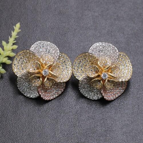 Lanyika Fashion Jewelry Exquisite Flowers Earrings Stud for Wedding Engagement Party Trendy Luxury Earrings Gift