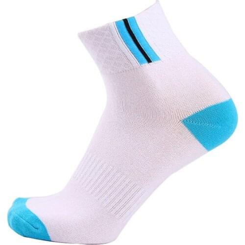 Men Outdoor Sports breathable Moisture Running Sock Soft Cotton Soccer Sports Hiking Camping Cycling Socks
