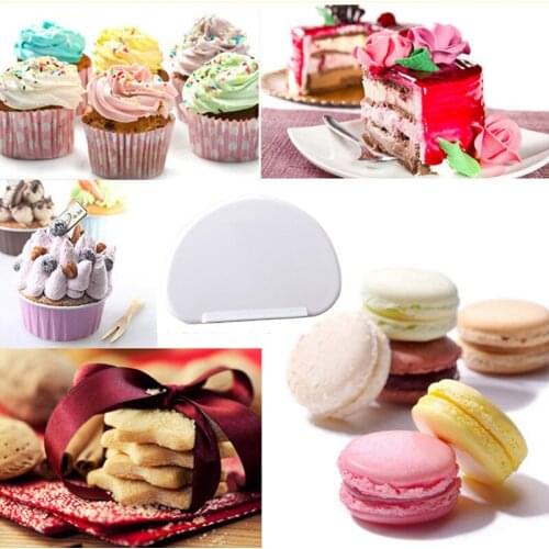 New White Round Shape Plastic Dough Pizza Cutter Cream Smooth Pastry Slicer Blade Cake Bread Pasty Scraper Smoother Baking Tools