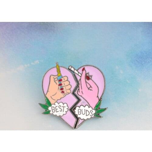 2pcs/set brooch pins set 2 pieces broken hearts BEST BUDS Lighter cigarette leaf pin Best friends matching jewelry